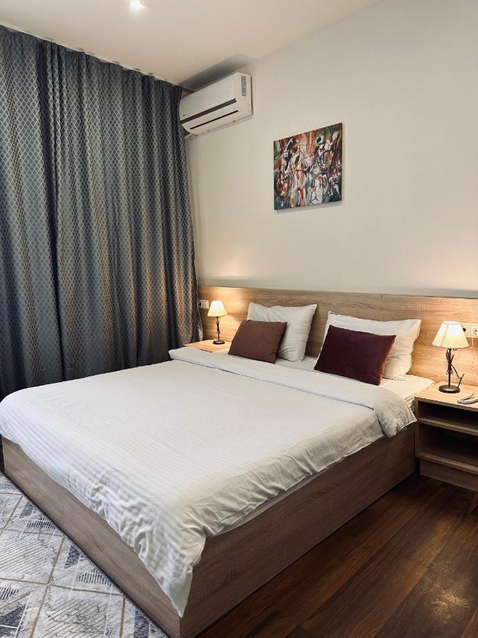Nava Hotel 예레반 외부 사진