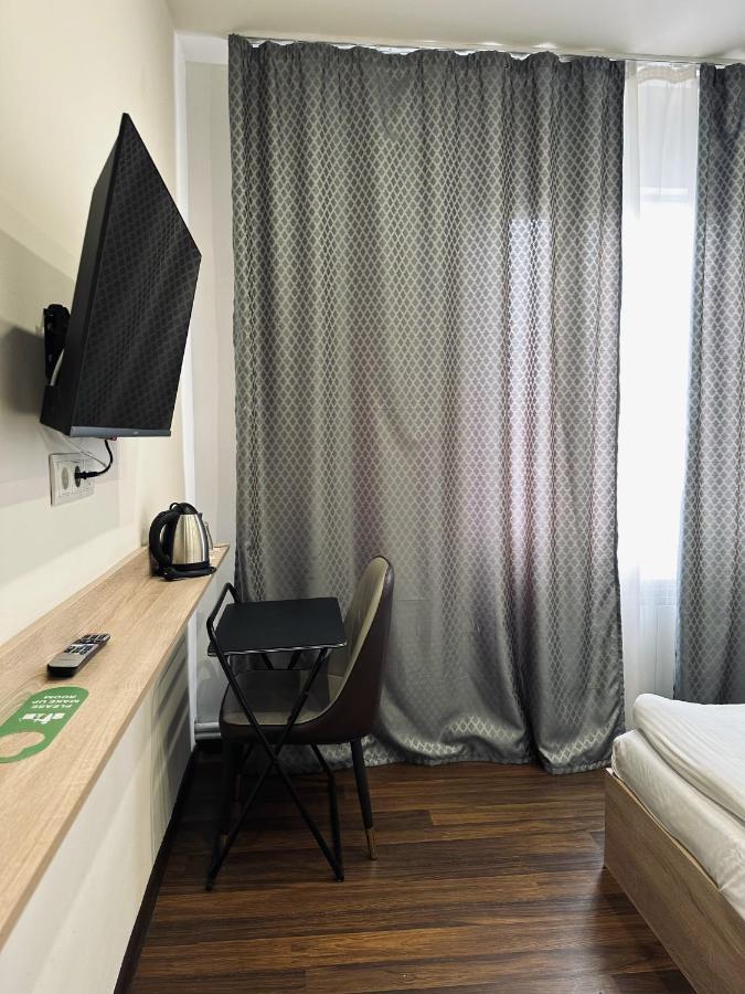 Nava Hotel 예레반 외부 사진
