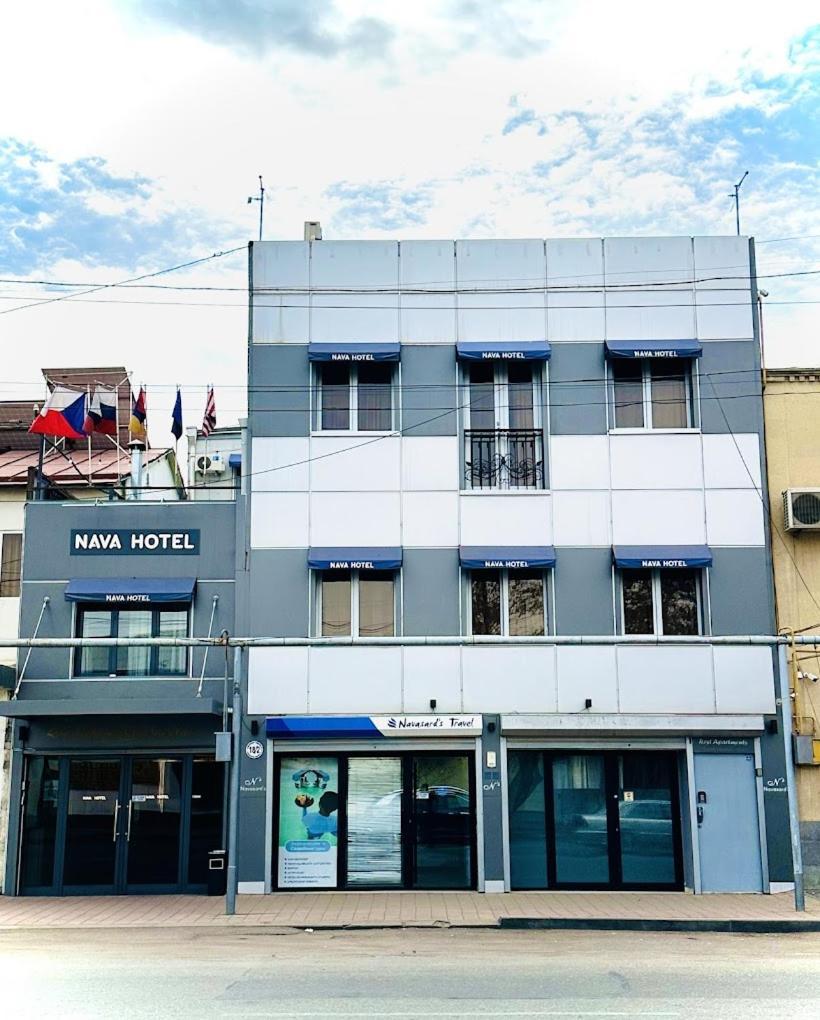 Nava Hotel 예레반 외부 사진