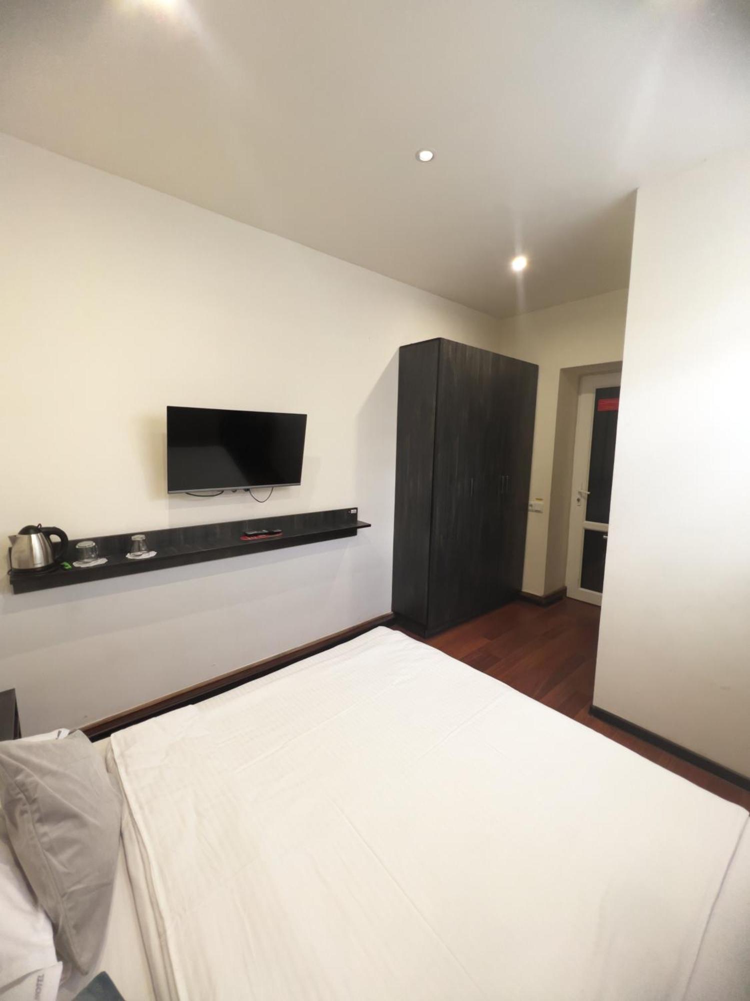 Nava Hotel 예레반 객실 사진