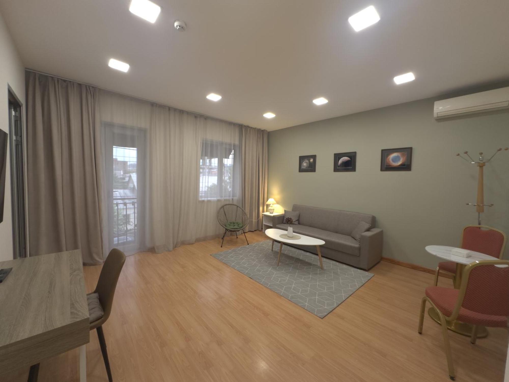 Nava Hotel 예레반 외부 사진