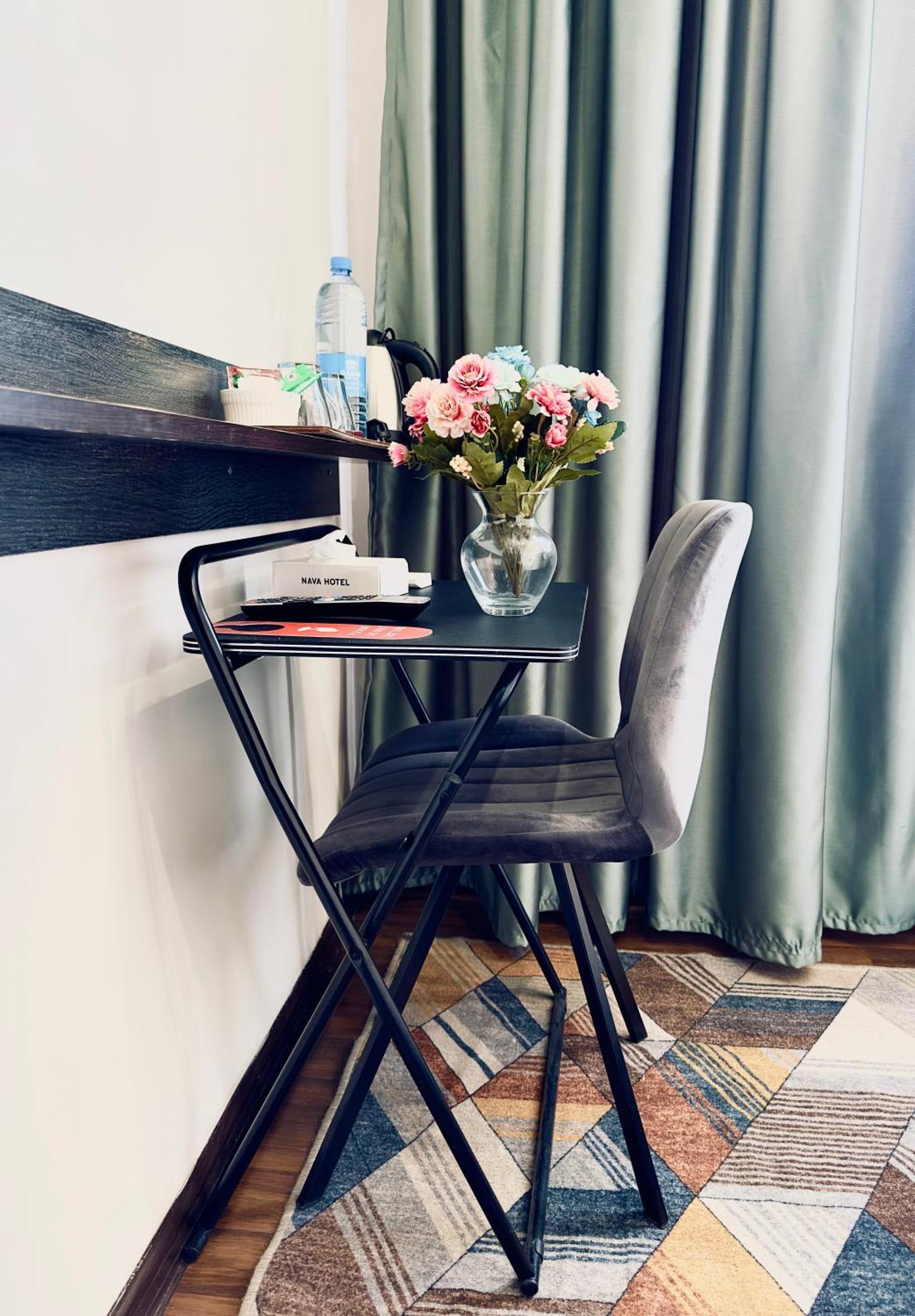 Nava Hotel 예레반 외부 사진
