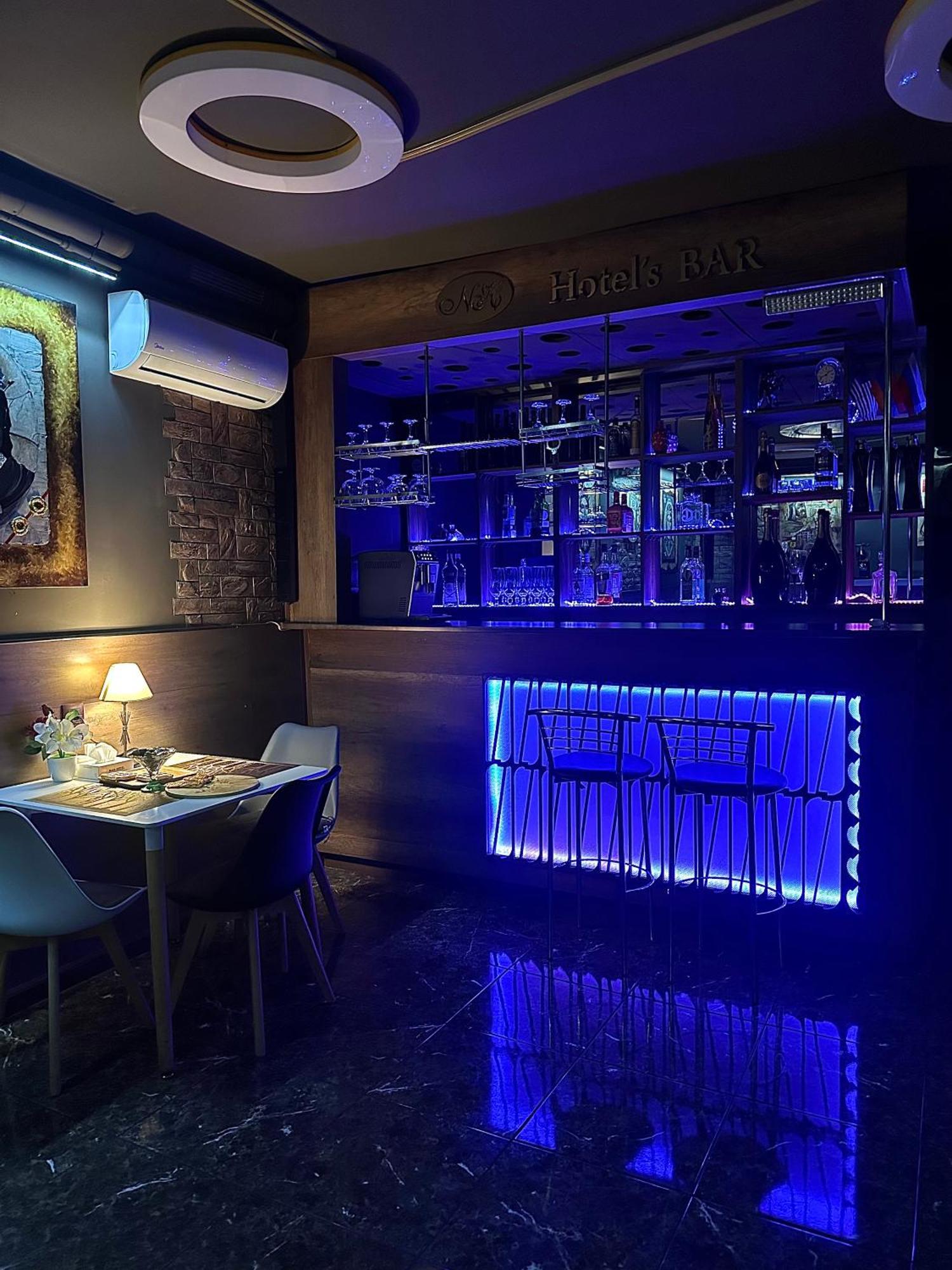 Nava Hotel 예레반 외부 사진